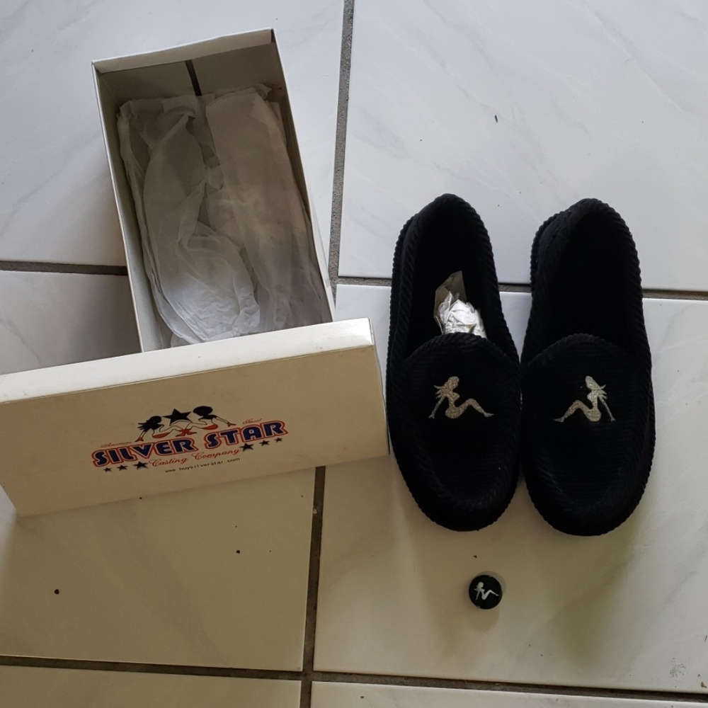 Unique silver star trucker girl slip on shoes, pin